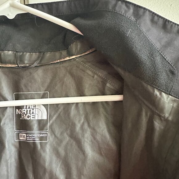 GORETEX PacLite Shell Jacket Raincoat from The North Face | Size M - Picture 14 of 14